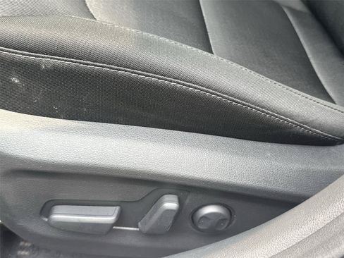 Used 2017 Hyundai Elantra Value Edition w/ Cargo Package FWD image 14