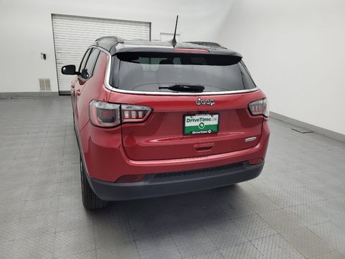 Used 2018 Jeep Compass Latitude w/ Popular Equipment Group FWD image 6