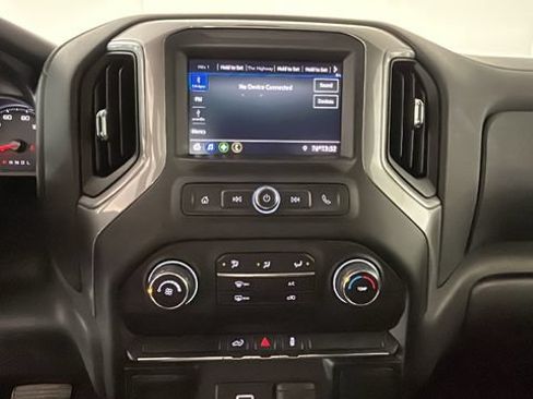 Used 2020 Chevrolet Silverado 1500 Custom w/ Custom Value Package AWD/4WD image 22