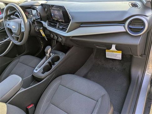 New 2026 Chevrolet Trax LS w/ LS Convenience Package image 26