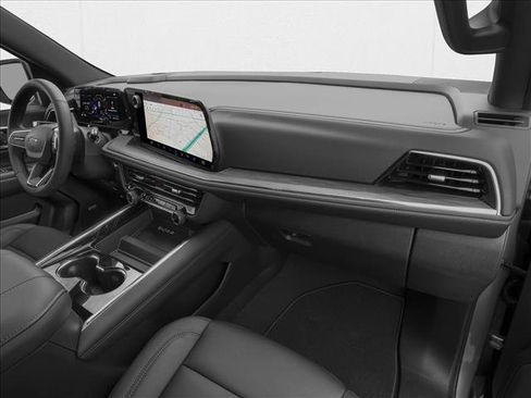 New 2026 Chevrolet Suburban Z71 image 11