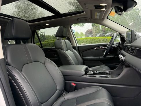 Used 2023 Honda Pilot Touring image 24