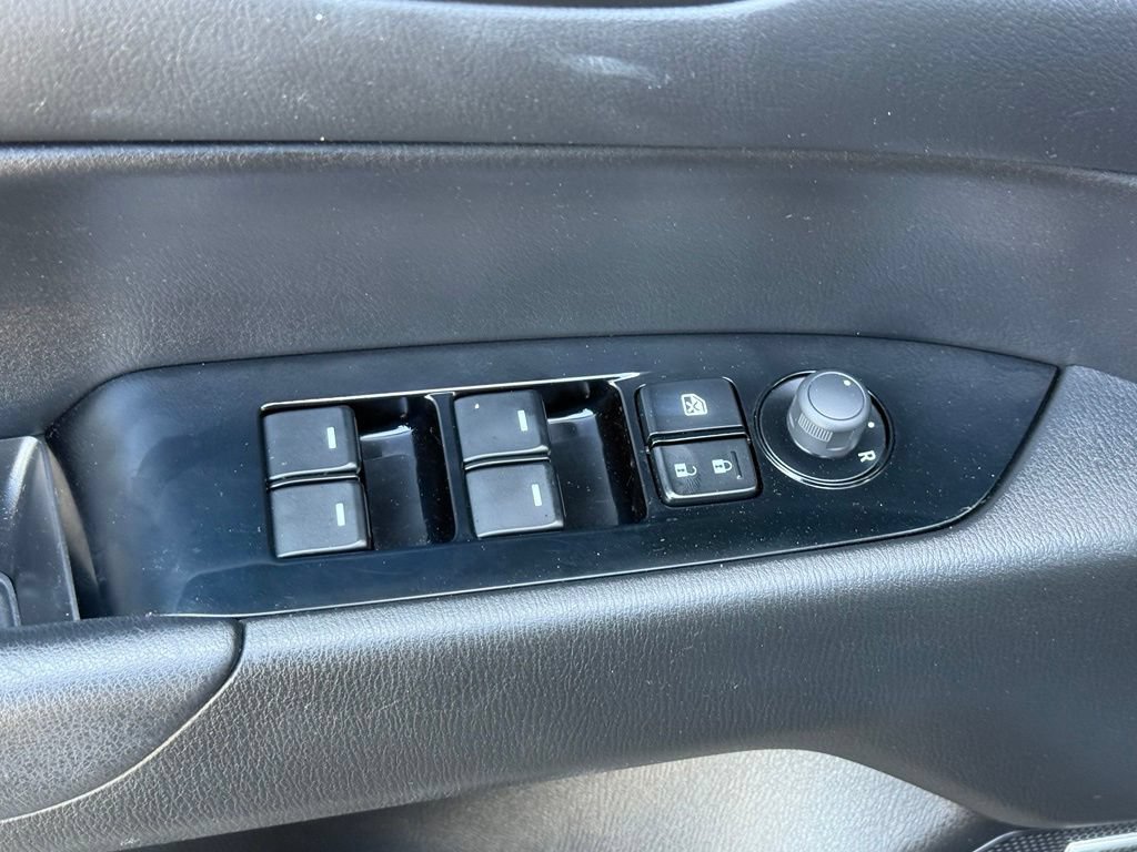 Used 2019 MAZDA CX-5 Touring FWD image 15