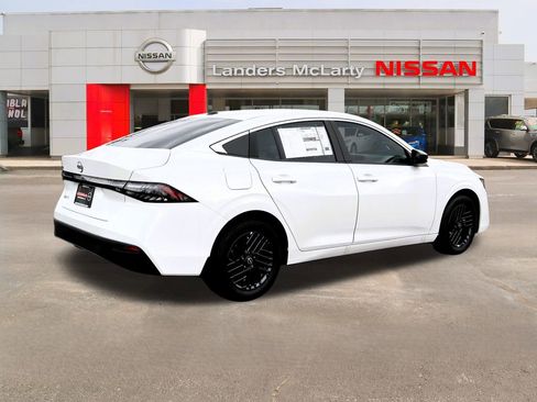 New 2026 Nissan Sentra SV w/ Floor Mat Package image 3