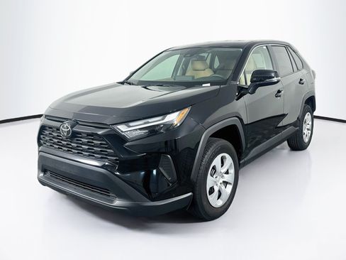 Used 2025 Toyota RAV4 LE FWD image 3