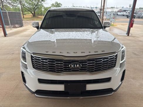 Used 2020 Kia Telluride EX w/ EX Premium Package FWD image 2