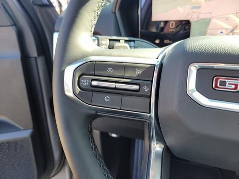 New 2026 GMC Terrain Elevation w/ Elevation Premium Package image 13