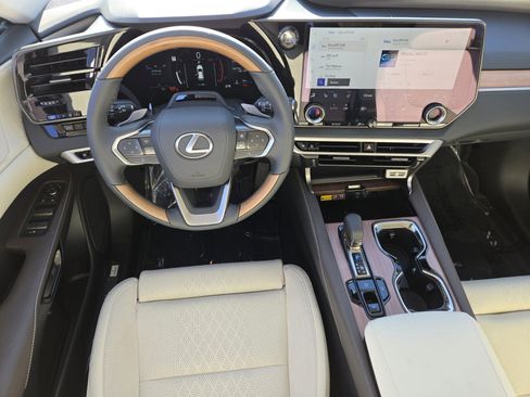 New 2026 Lexus RX 350 FWD image 9