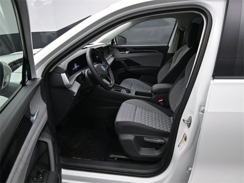 New 2026 Volkswagen Tiguan S image 9