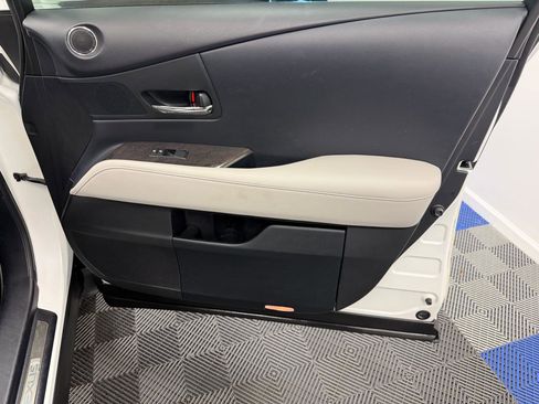 Used 2013 Lexus RX 350 FWD w/ Navigation Pkg image 14