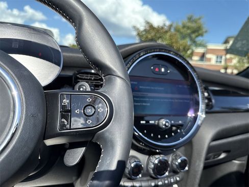 Used 2023 MINI Cooper S image 15