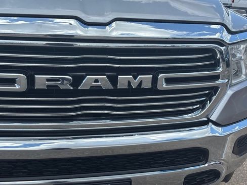 Used 2024 RAM 1500 Laramie AWD/4WD image 4