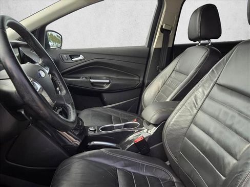 Used 2016 Ford Escape Titanium image 19