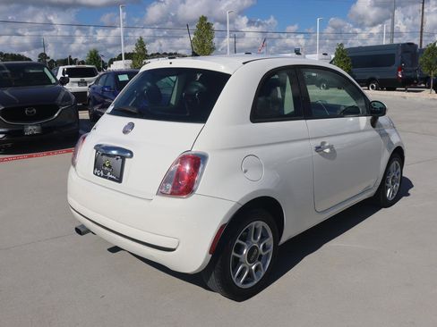 Used 2015 FIAT 500 Pop image 5