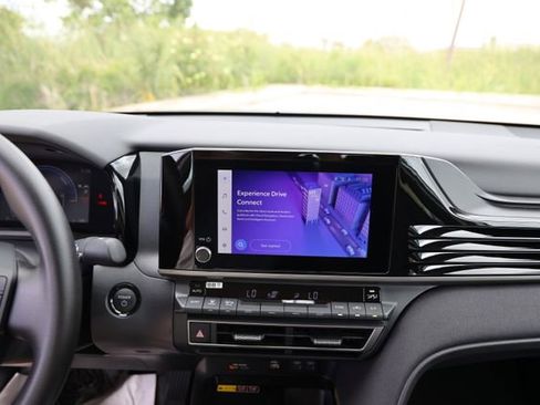 New 2026 Toyota Camry LE FWD image 17