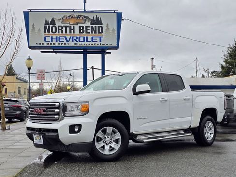 Used 2015 GMC Canyon SLE w/ SLE Convenience Package image 1