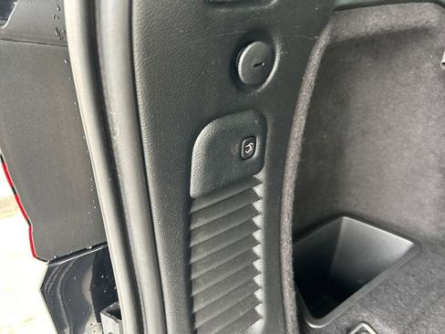 Used 2022 Dodge Durango R/T image 38