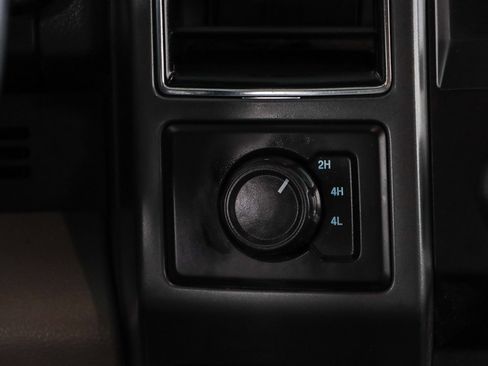 Used 2022 Ford F350 XLT image 23