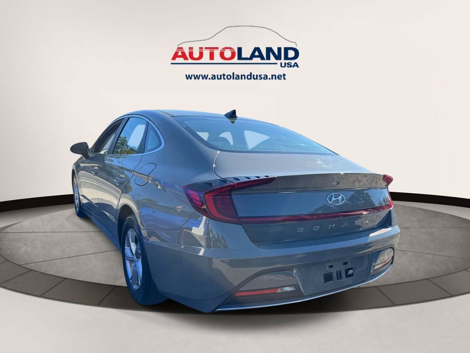 Used 2021 Hyundai Sonata SE w/ Winter Weather Package FWD image 4
