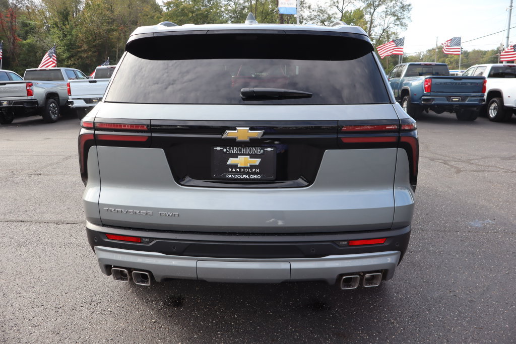 New 2027 Chevrolet Traverse LT w/ Driver Confidence Package AWD/4WD image 31