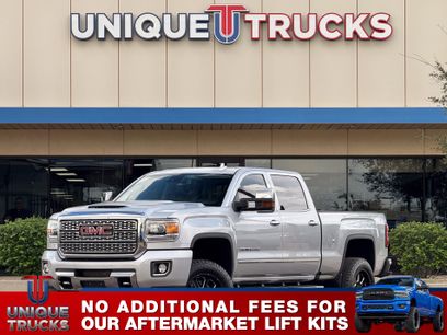 Used 2018 GMC Sierra 2500 Denali w/ Duramax Plus Package