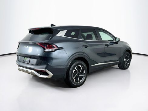 Used 2025 Kia Sportage LX AWD/4WD image 9