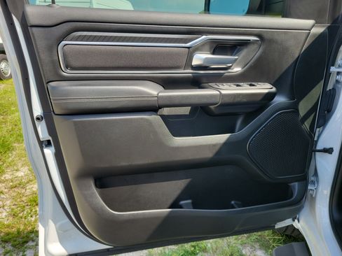 Used 2025 RAM 1500 Big Horn AWD/4WD image 14