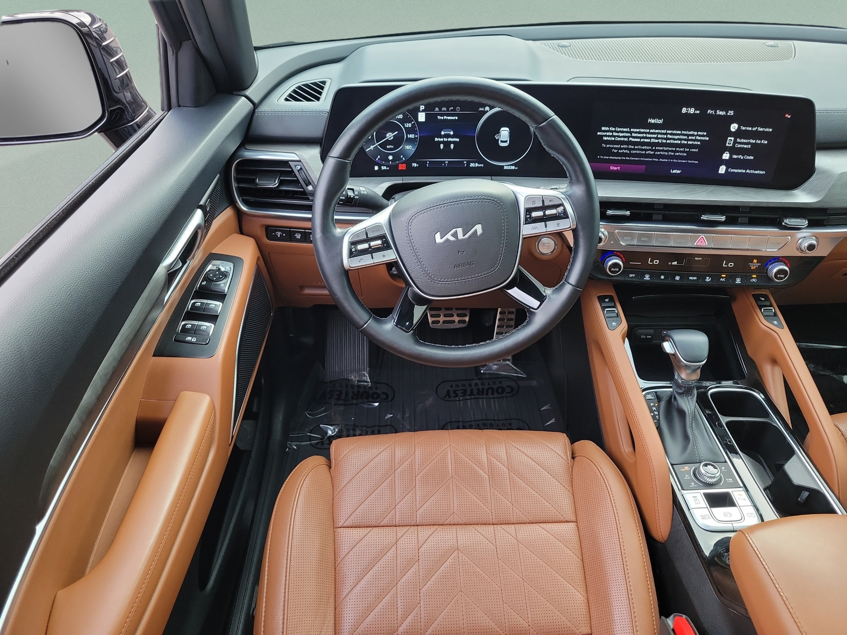 Certified 2025 Kia Telluride SX X-Line AWD/4WD image 9
