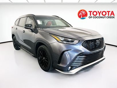 Used 2023 Toyota Highlander XSE