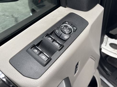 Used 2017 Ford F350 XLT w/ XLT Value Package image 19