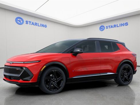 New 2026 Chevrolet Equinox EV RS image 2