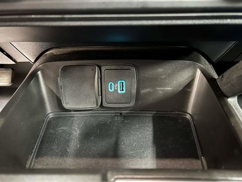 Used 2022 Ford Bronco Black Diamond image 24