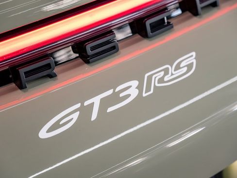 Used 2024 Porsche 911 GT3 RS RWD image 34