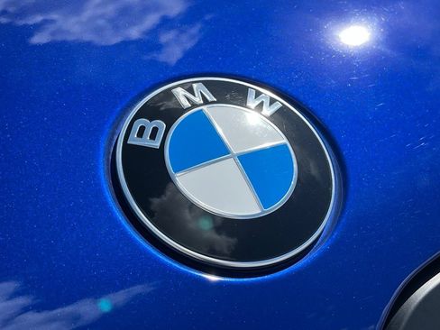 Used 2025 BMW X7 M60i AWD/4WD image 11