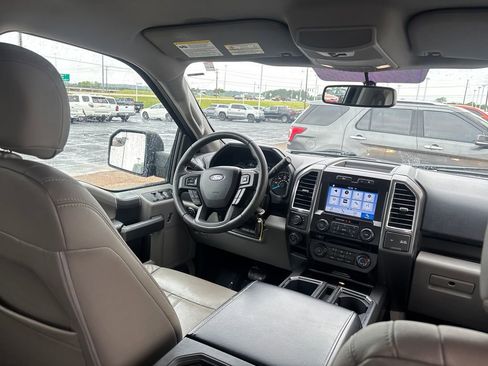 Used 2016 Ford F150 XLT w/ Equipment Group 302A Luxury RWD image 28
