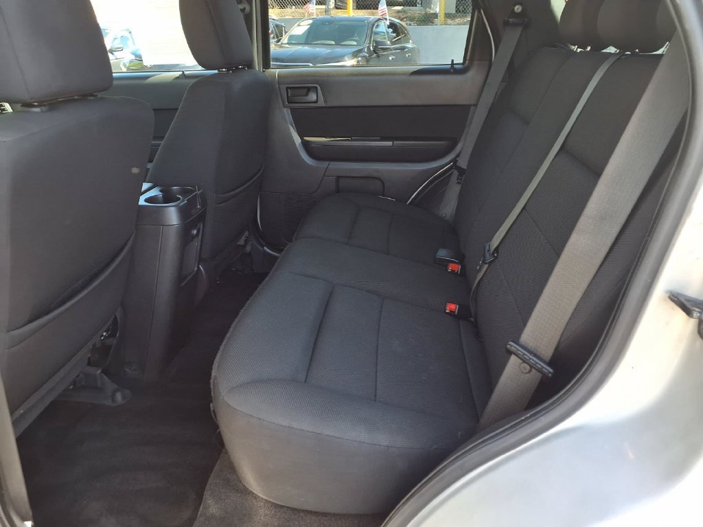 Used 2009 Ford Escape XLT FWD image 18