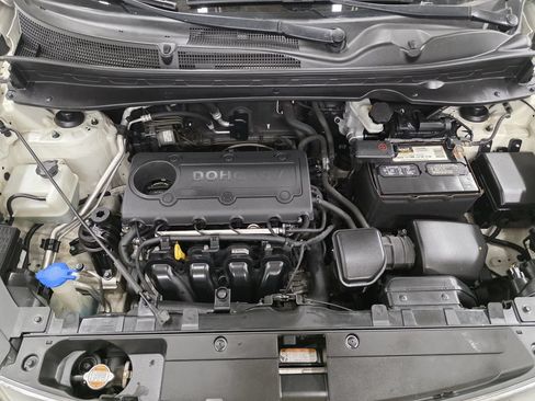 Used 2011 Kia Sportage LX w/ Convenience Pkg AWD/4WD image 47