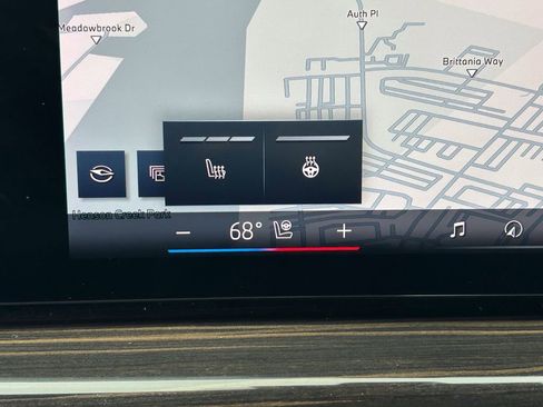 Used 2024 BMW X5 xDrive40i w/ Premium Package AWD/4WD image 23