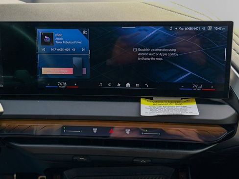 Used 2025 BMW X3 xDrive30i w/ M Sport Package image 44