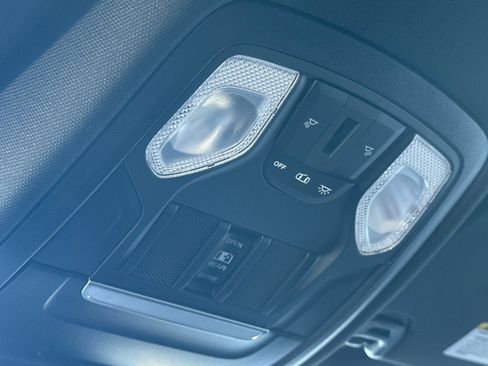 Used 2022 RAM 1500 Rebel image 23