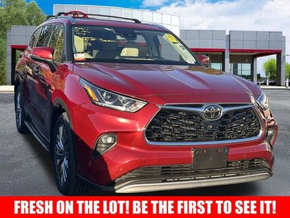Certified 2020 Toyota Highlander Platinum
