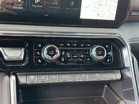 New 2026 GMC Sierra 3500 Denali Ultimate AWD/4WD image 21