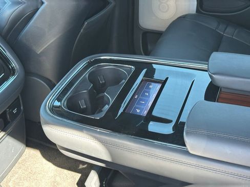 Used 2022 Lincoln Navigator Reserve AWD/4WD image 25