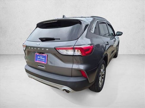 Certified 2022 Ford Escape SEL w/ Technology Package FWD image 4