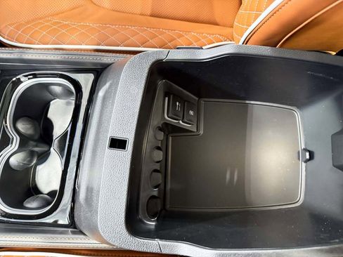 New 2026 Chrysler Pacifica Pinnacle image 39