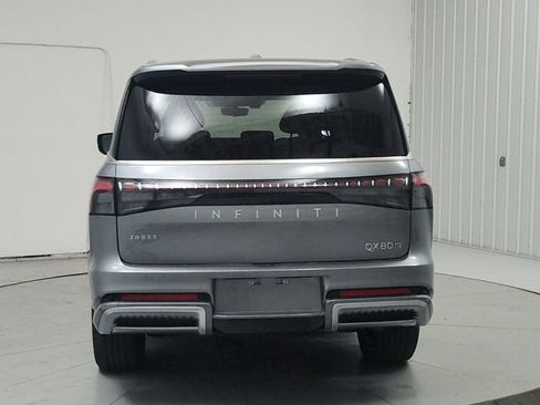 Used 2025 INFINITI QX80 Sensory AWD/4WD image 6