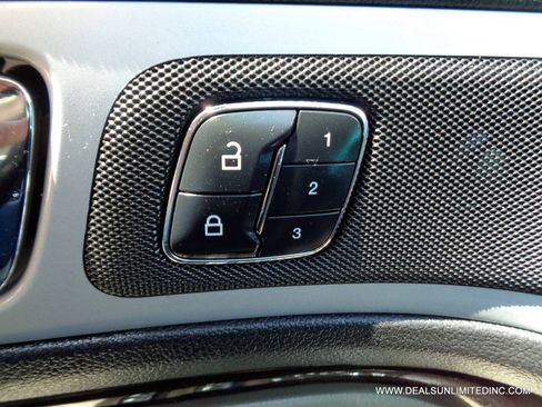 Used 2015 Ford Explorer Limited w/ Equipment Group 302A AWD/4WD image 11