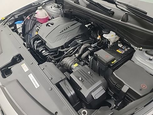 Used 2025 Kia Sportage LX image 39