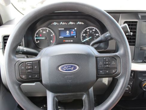 Used 2024 Ford F350 XL AWD/4WD image 13