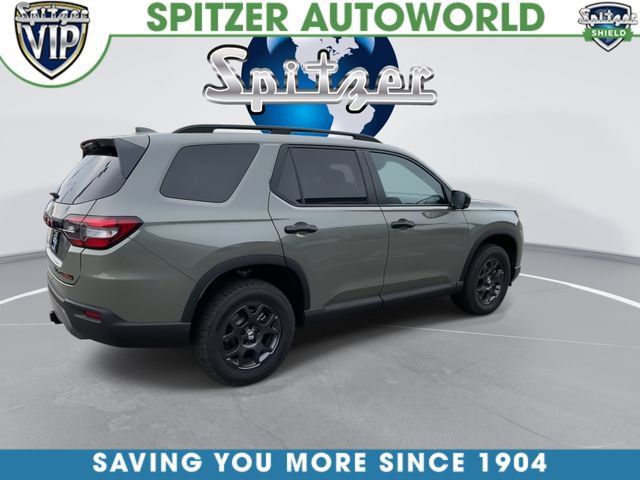 New 2026 Honda Pilot TrailSport image 9